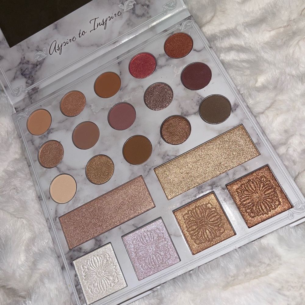 Bh Cosmetics Carli Bybel Eye and Face Palette